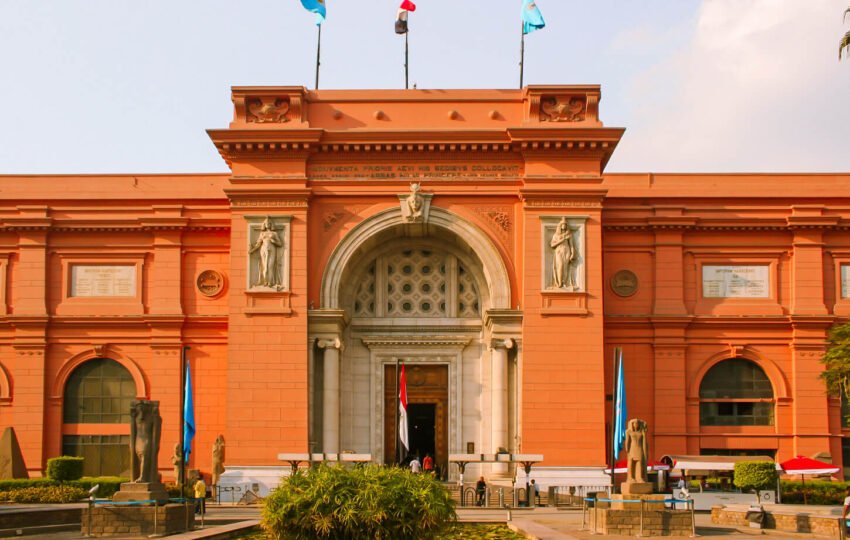 Tour To Egyptian Museum & Citadel And Old Cairo