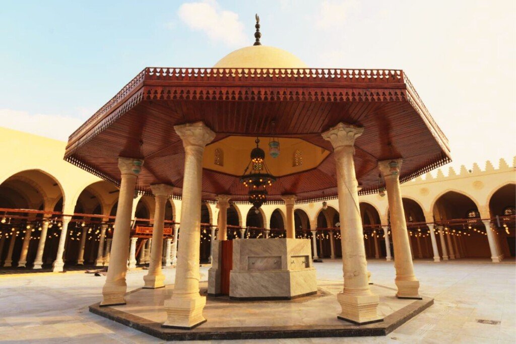Amr Ibn Al-Aas Mosque